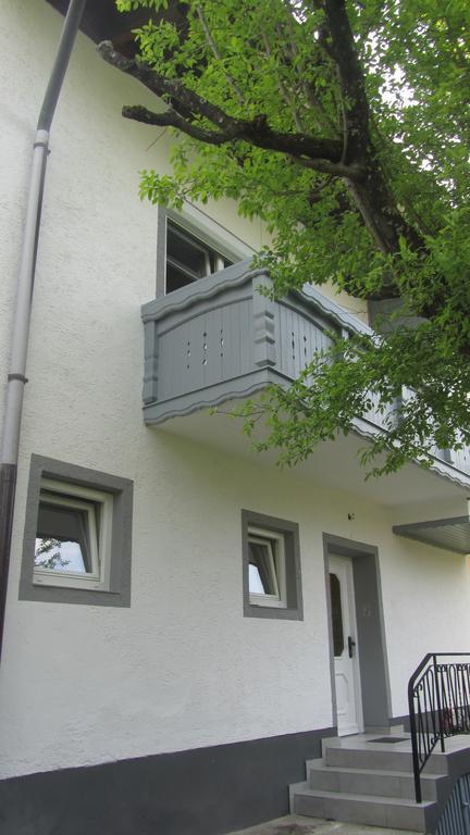 Appartement Enjoyit-Ws à Velden am Wörther See Extérieur photo