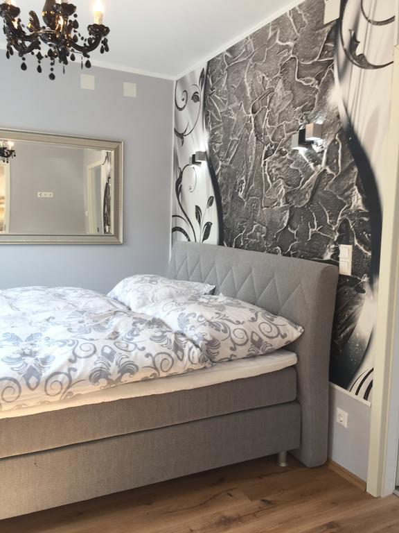 Appartement Enjoyit-Ws à Velden am Wörther See Extérieur photo